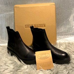 Steve Madden Black Leather Tyclone Sz 8